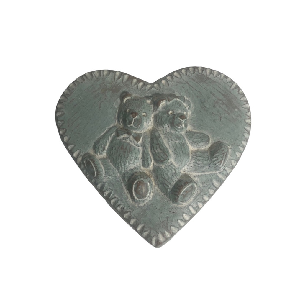 Signed Isabel Bloom cement Teddy Bear heart statue 2001